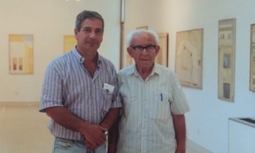 יהושע בתערוכה במוזיאון וילפריד ישראל, עם גבי מענית, מנהל המוזיאון, 1990